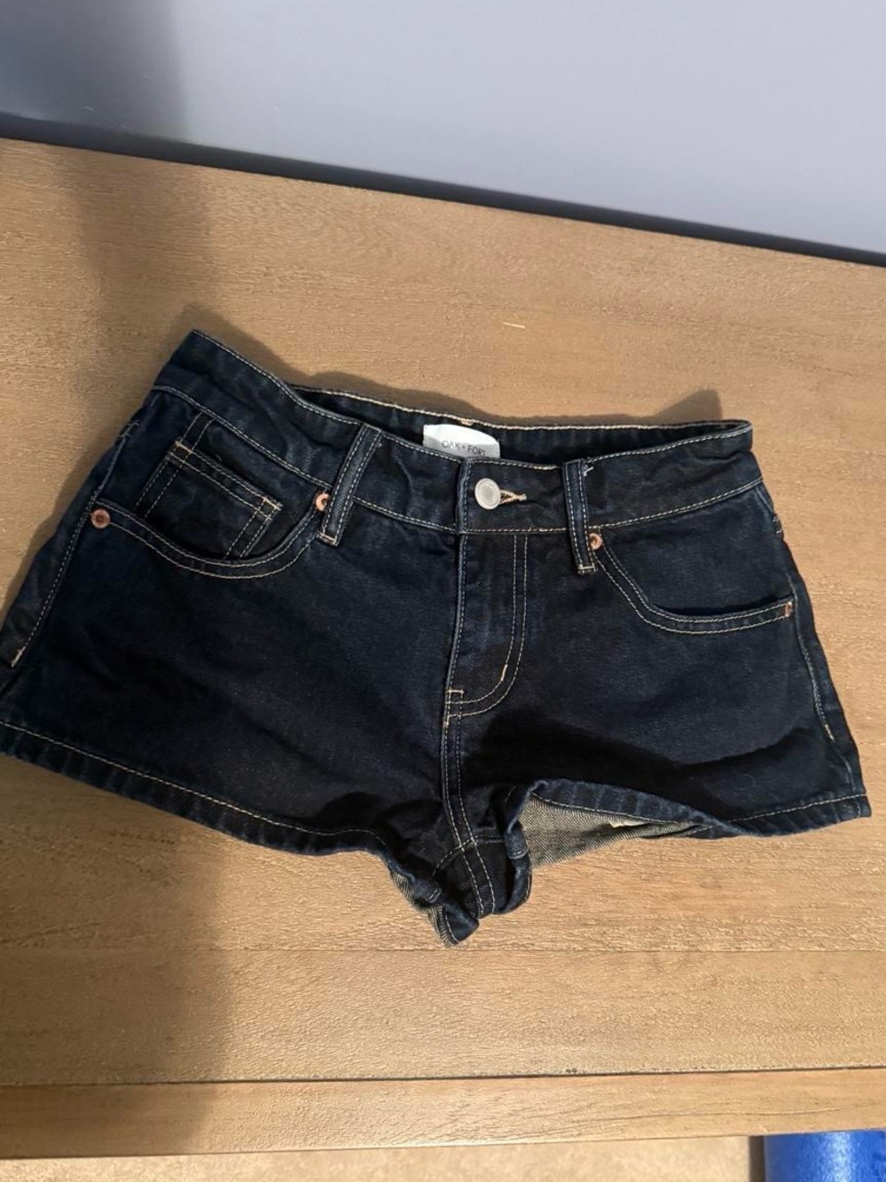 🖤 OAK + FORT Dark Wash Denim Micro Shorts — Size 24 🖤